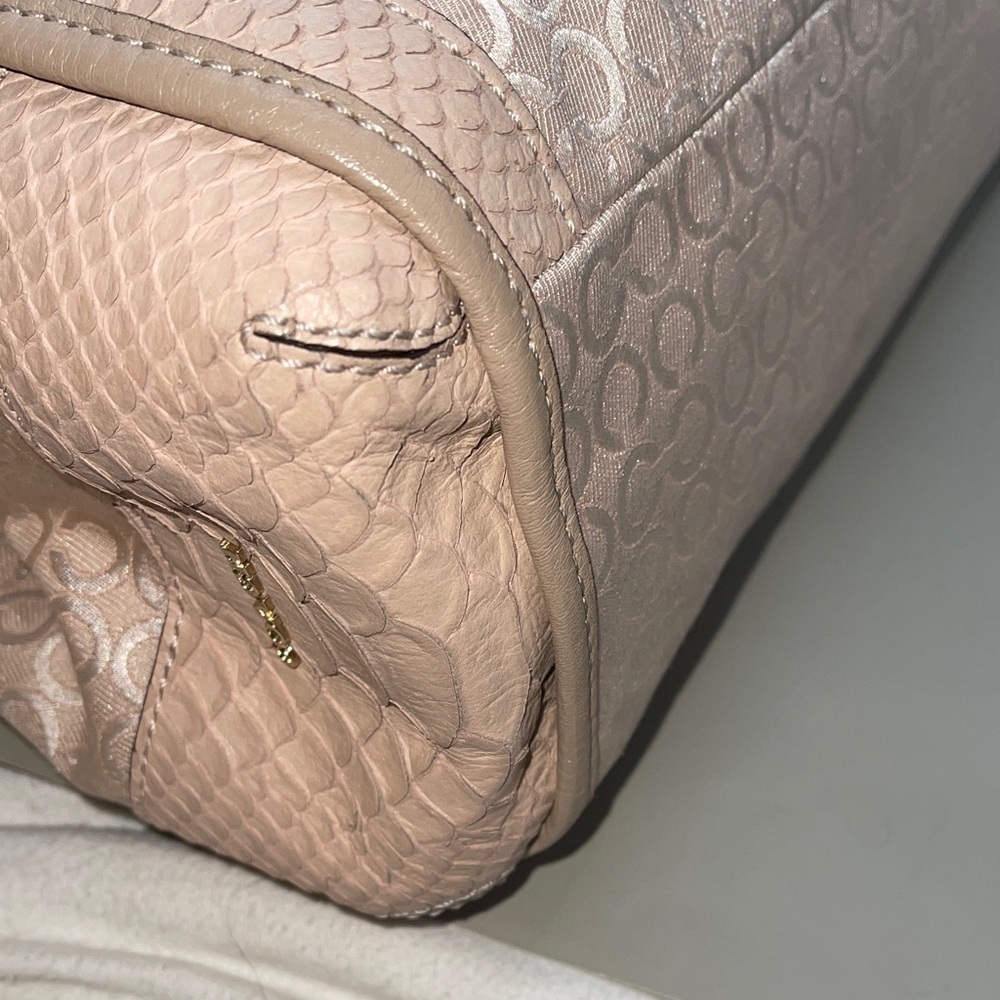 Coach Madison Op Art Pearl Phoebe Elegant Beige Shoulder Bag J1393-27848 Coach - Picture 9 of 10
